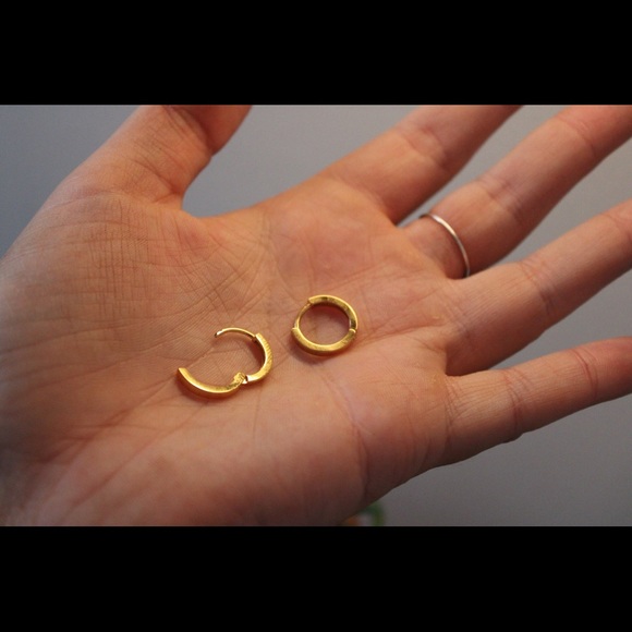 24k gold plated lever back earrings - Picture 1 of 2